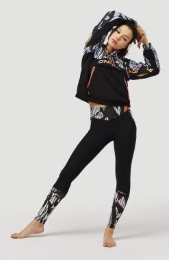 O'Neill Legging, Explore